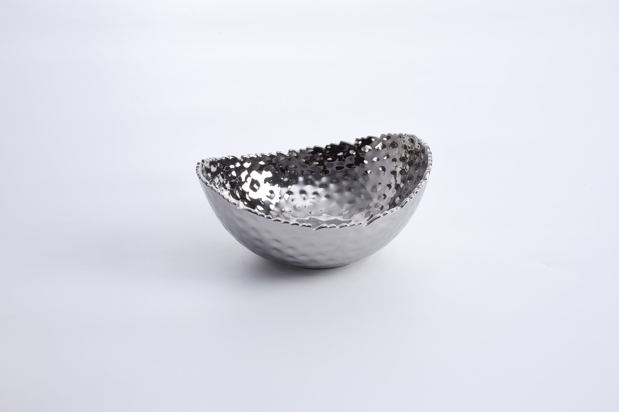 Pampa Bay Millennium Medium Oval Bowl