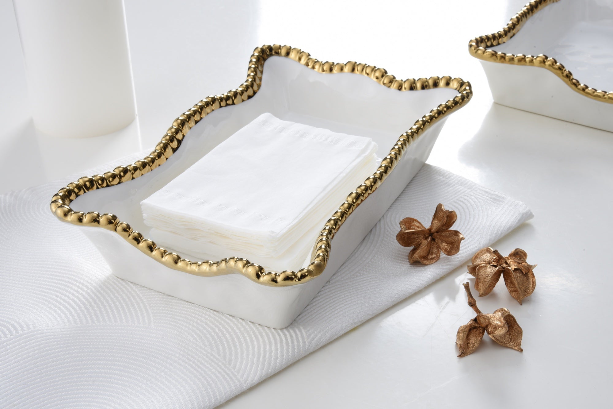 Pampa Bay Golden Salerno Dinner Napkin/Guest Towel Holder