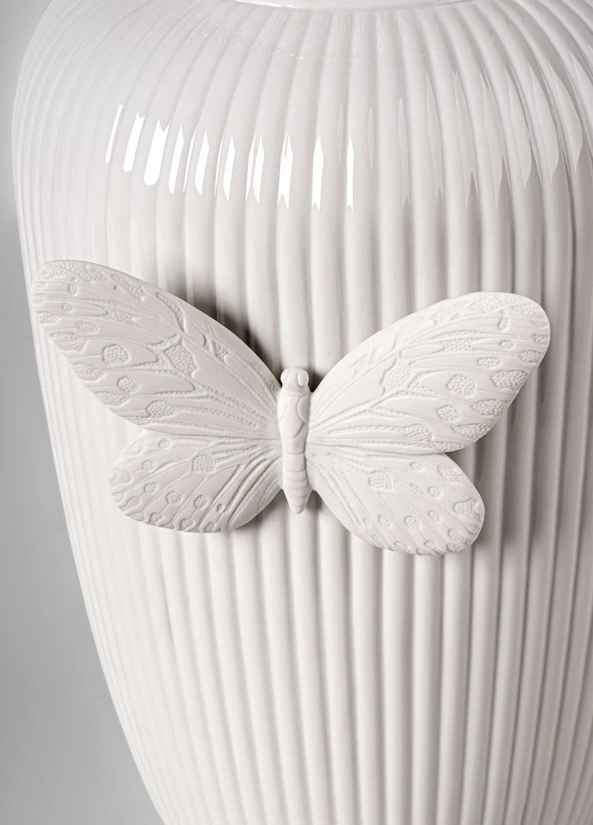 Lladro Lady Luck by Olga Hanono vase-Goviers