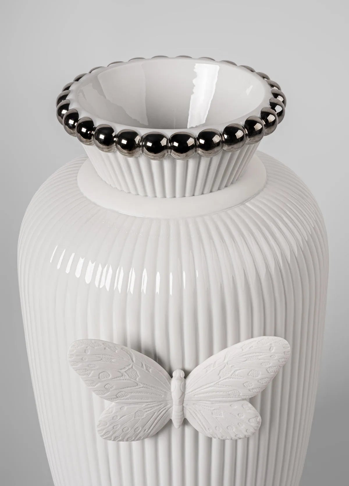 Lladro Lady Luck by Olga Hanono vase-Goviers