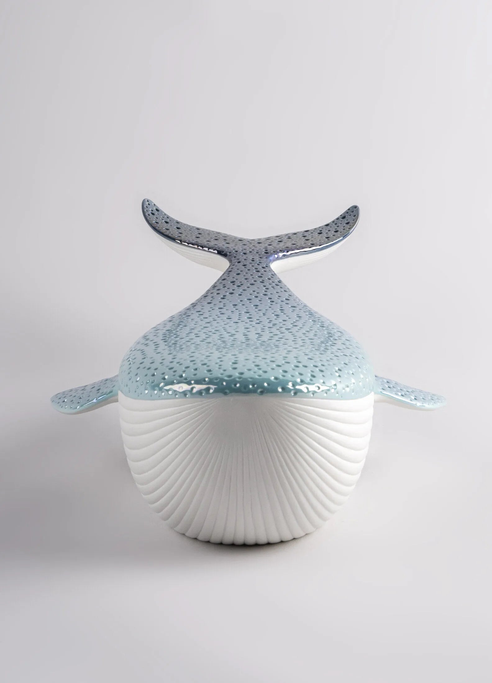 Lladro Whale-Goviers