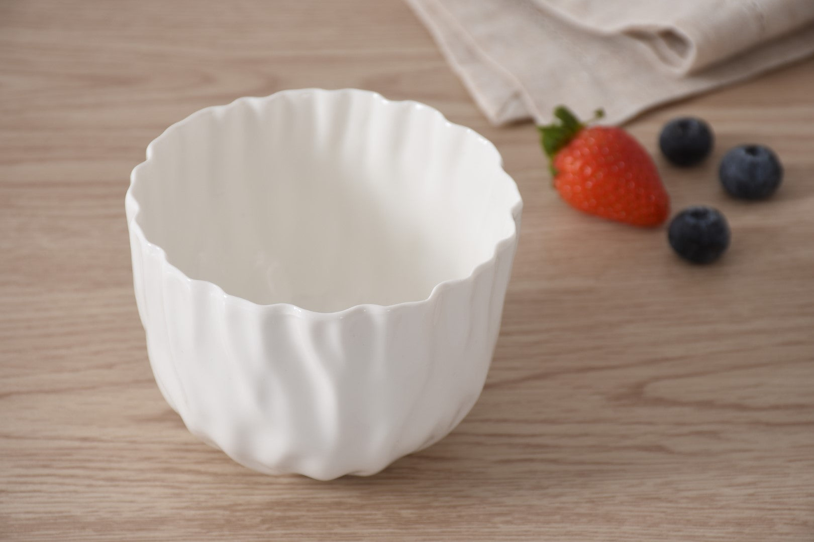 Pampa Bay Mascali Bianca Snack Bowl