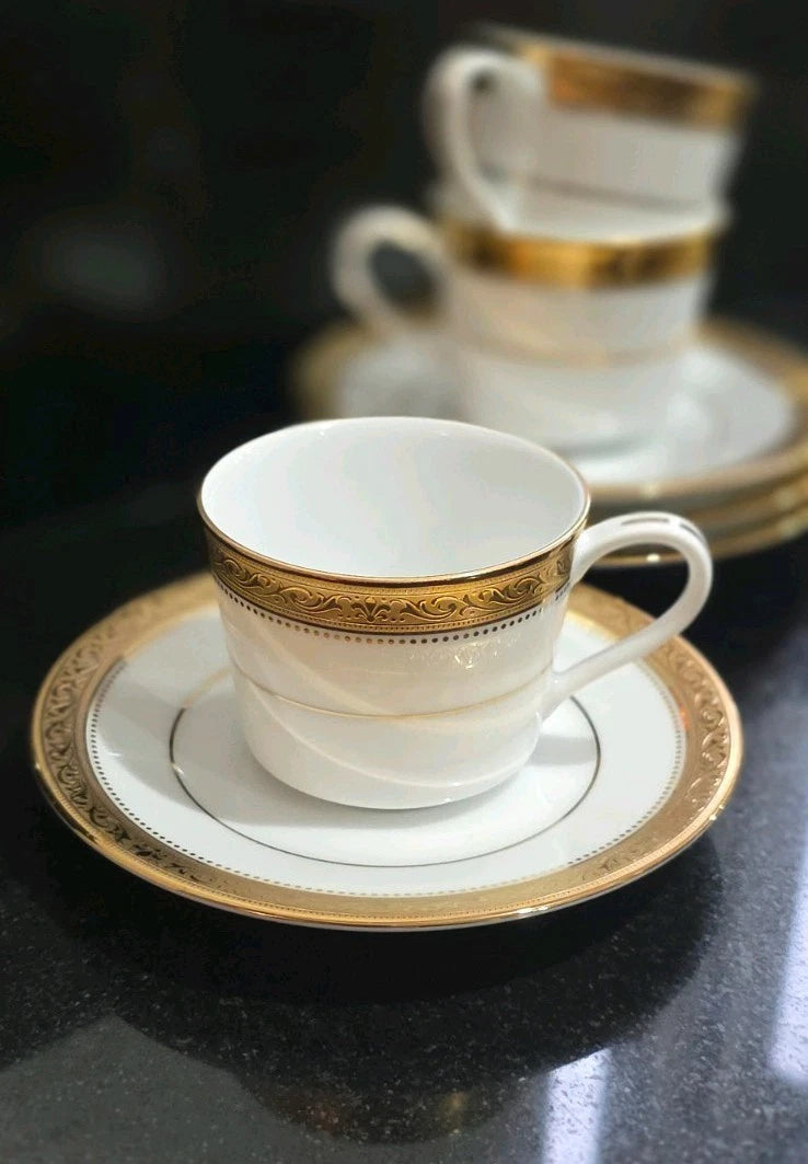 Noritake Signature Gold Coffee Cup